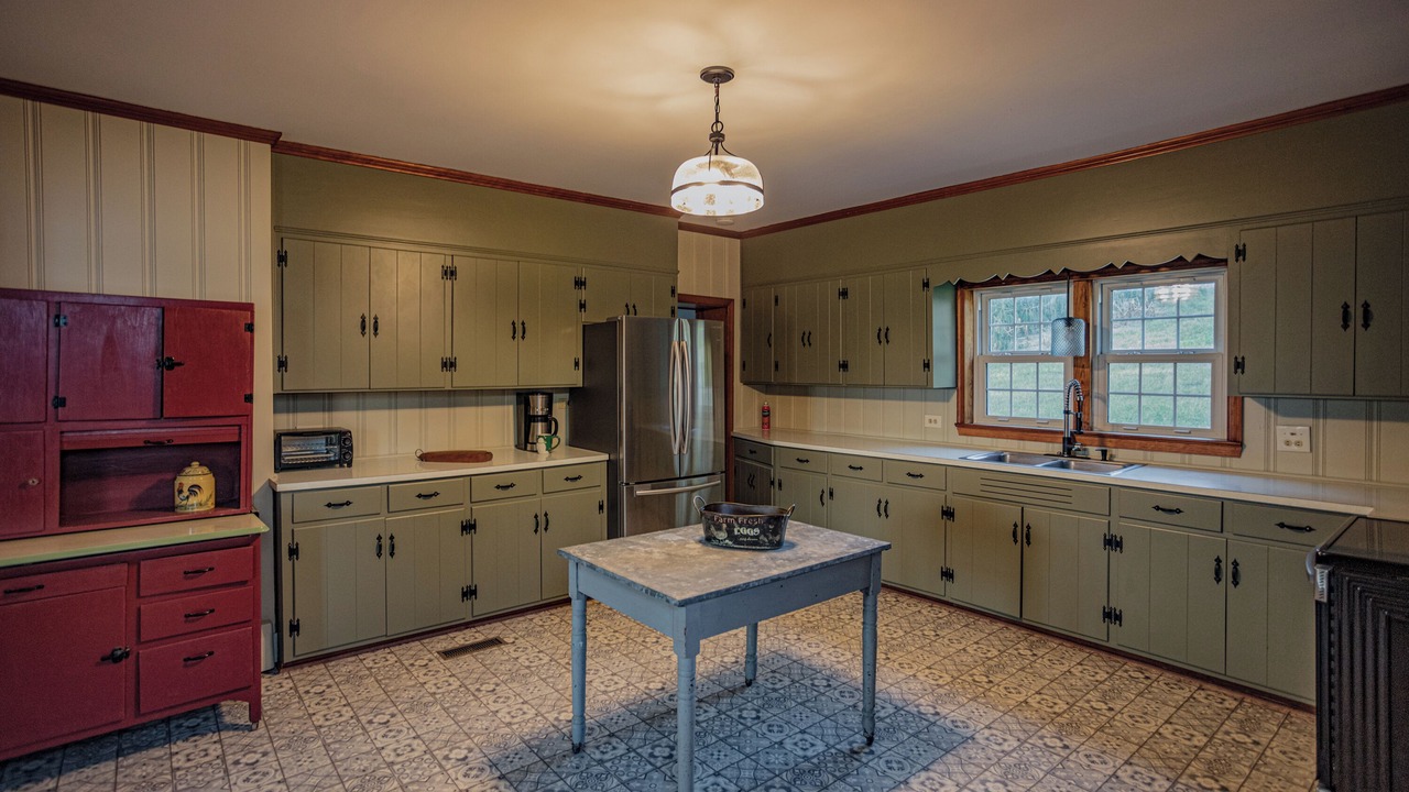 Photo of Kitchen in Rockbridge Baths