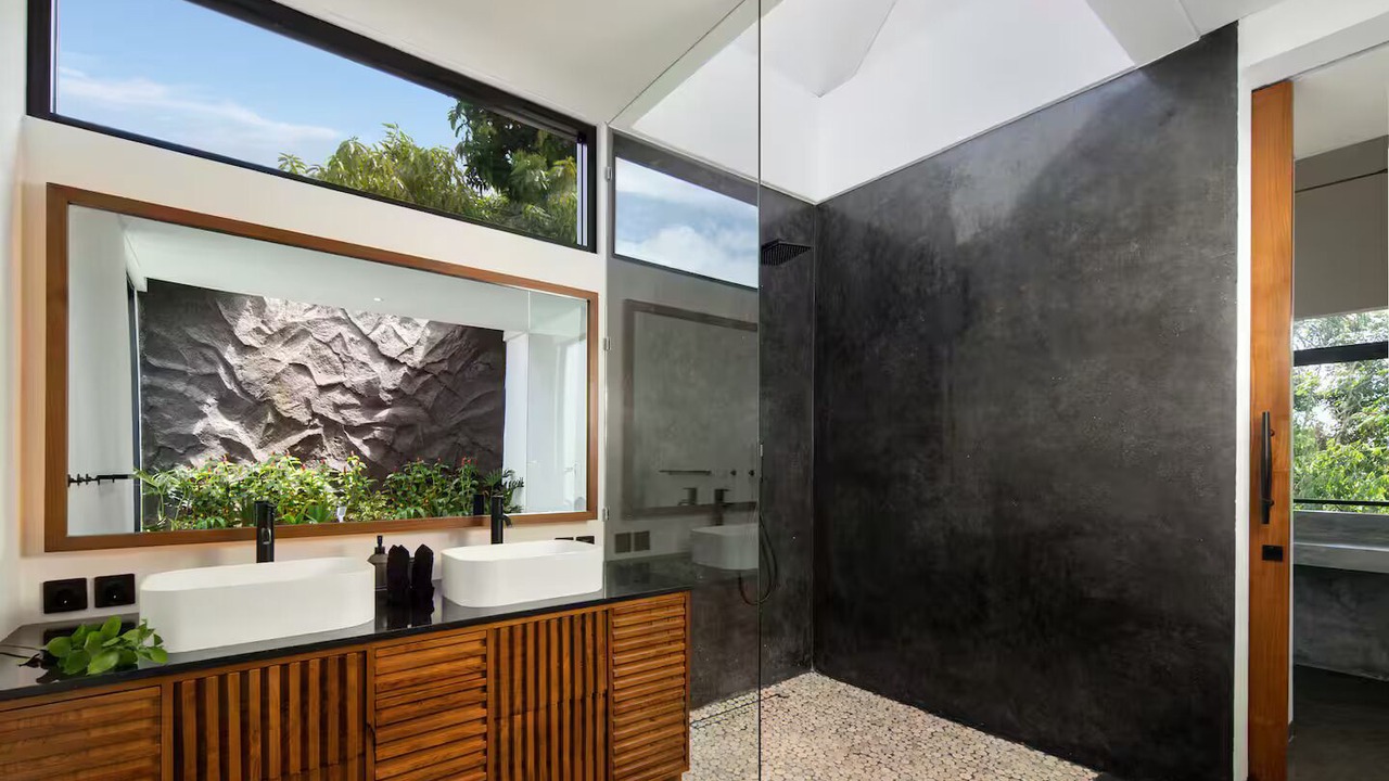 Photo of Bathroom in Tumbak Bayuh