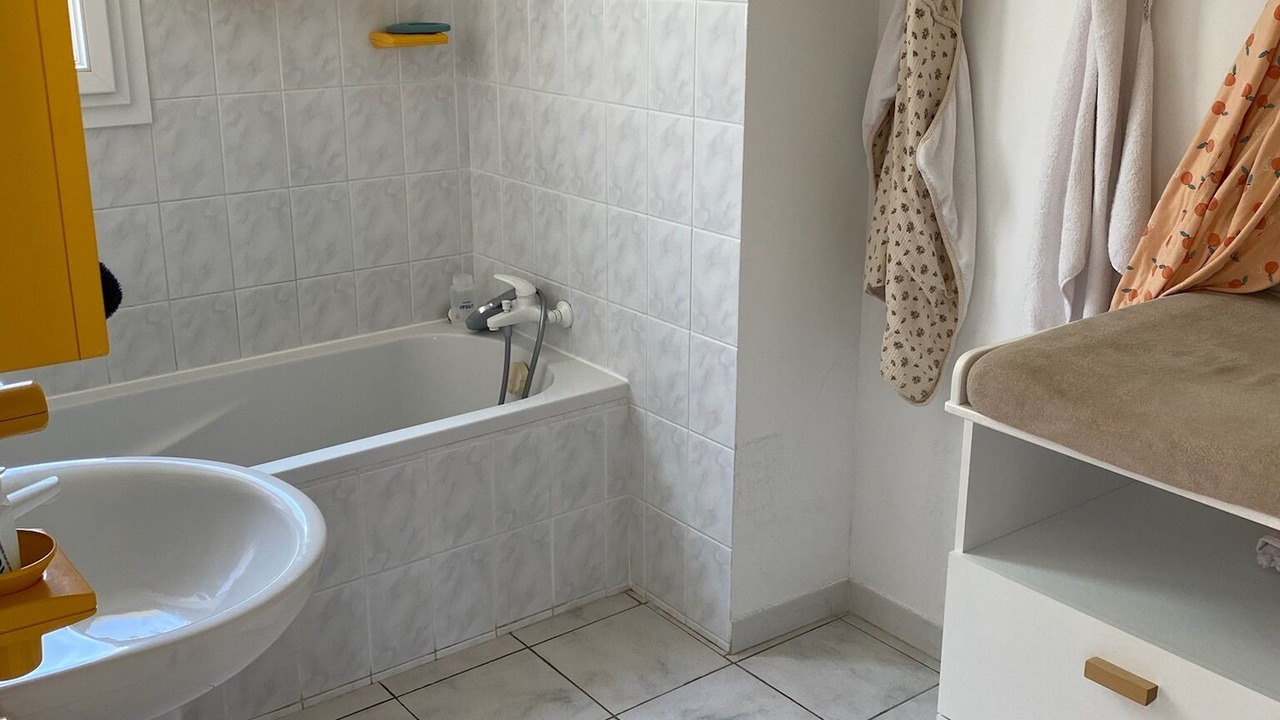Photo of Bathroom in Saint-Marceau