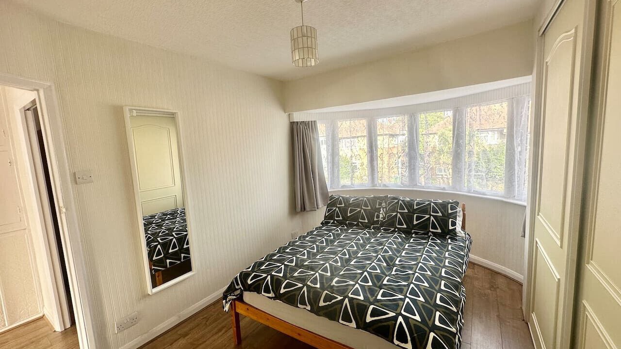 Photo of Bedroom in Colyers