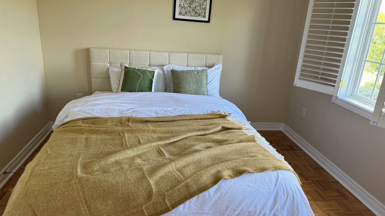 Photo of Bedroom in Vaughan