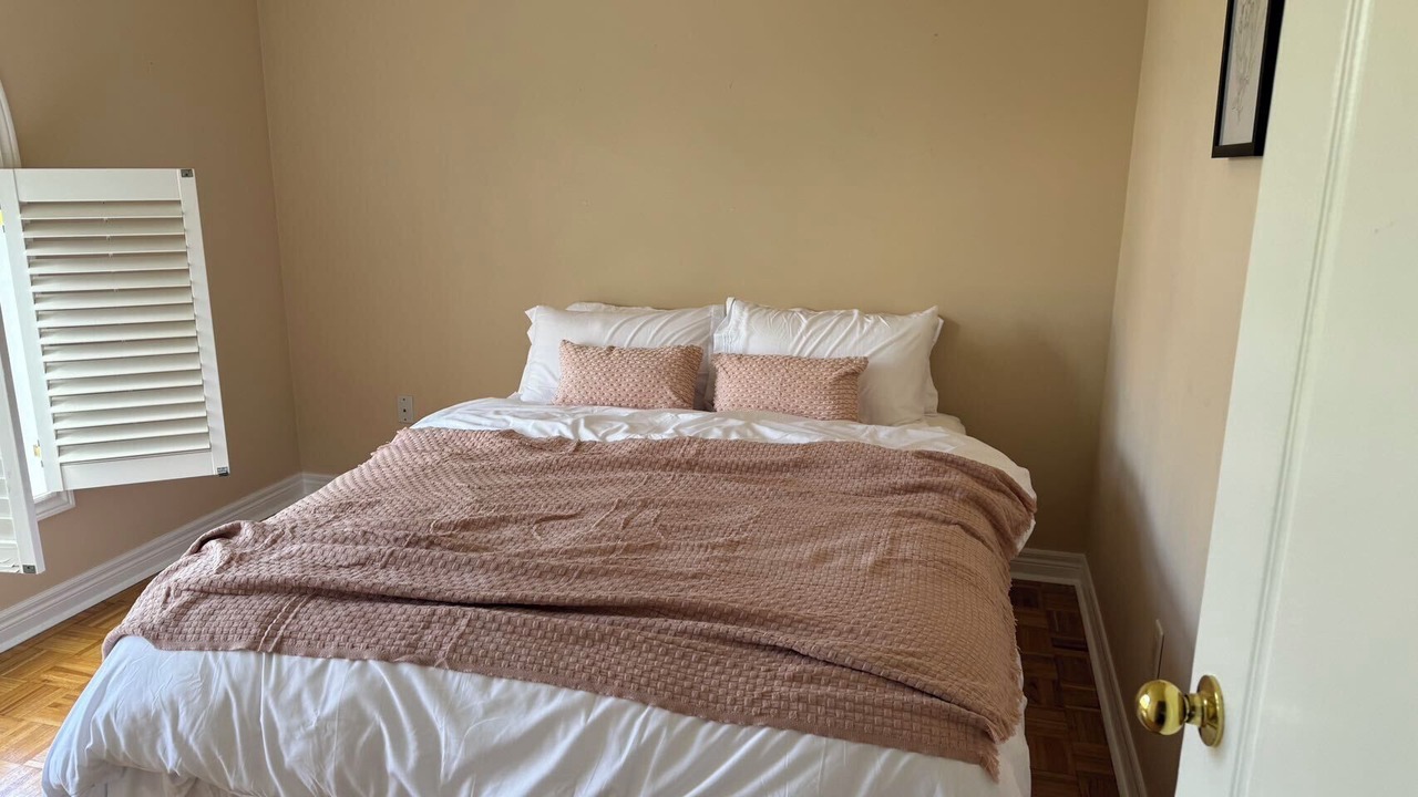 Photo of Bedroom in Vaughan