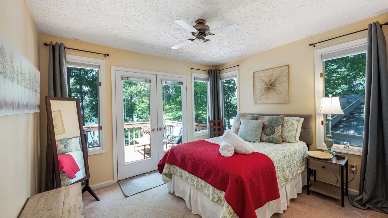 Photo of Bedroom in Westlake Corner