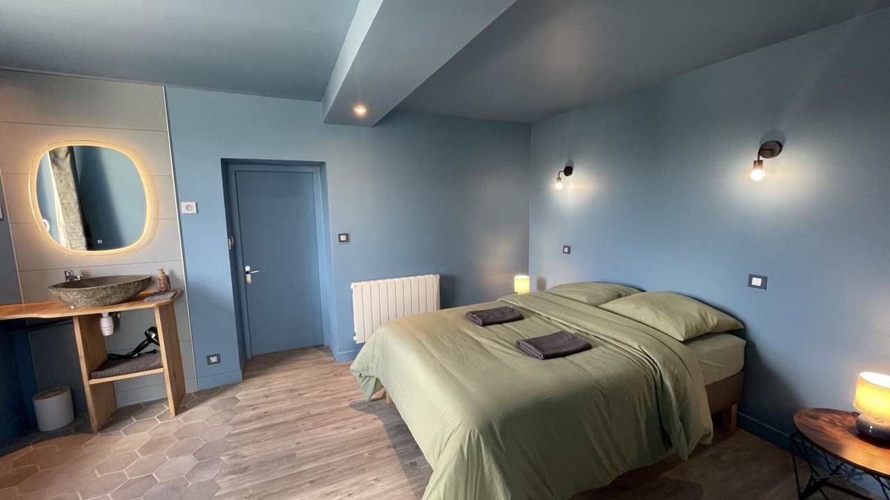 Photo of Bedroom in Avoine