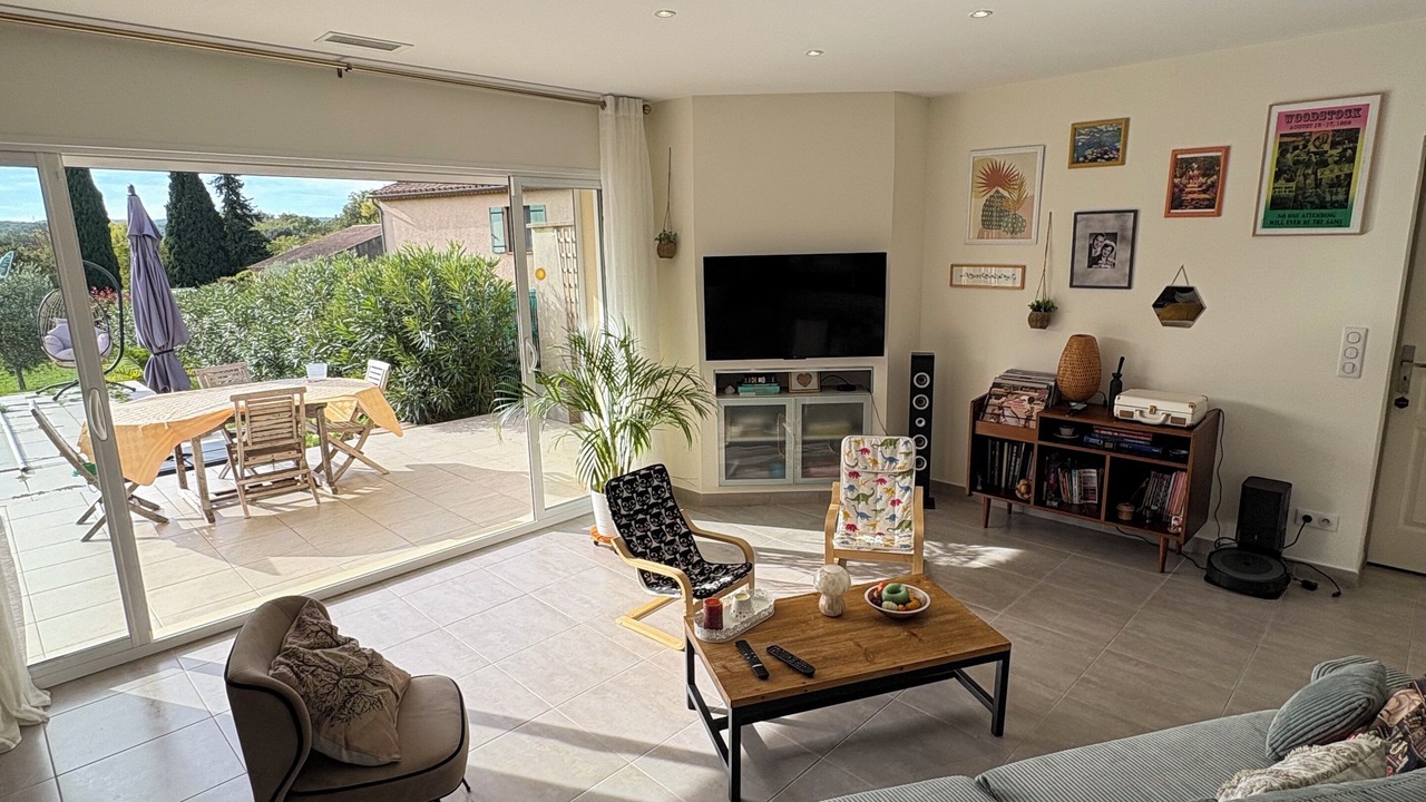Photo of Livingroom in La Roque-sur-Ceze