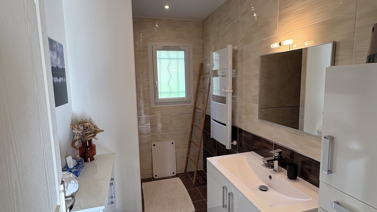 Photo of Bathroom in La Roque-sur-Ceze