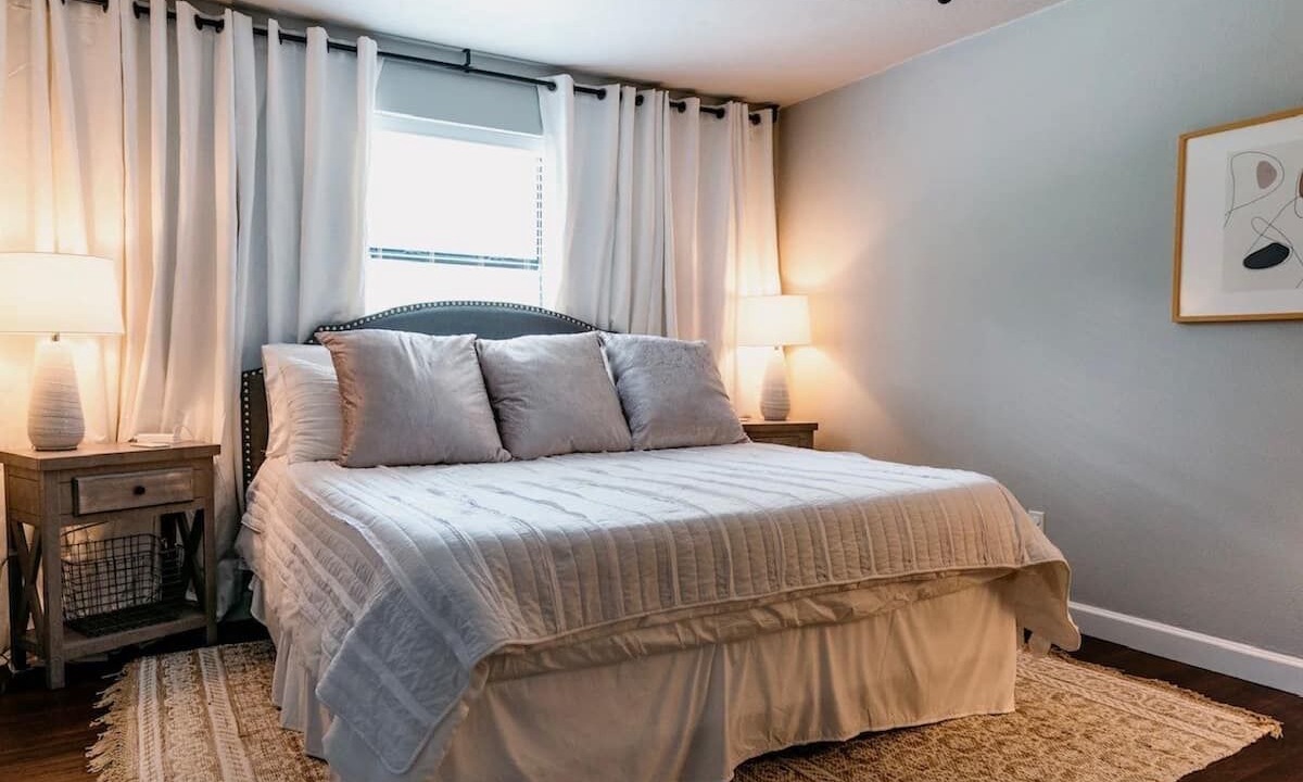 Photo of Bedroom in Downtown