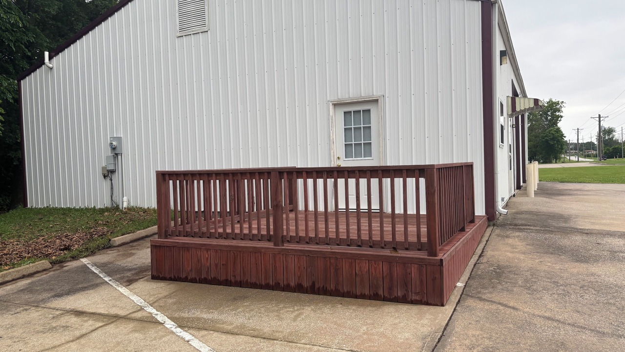 Photo of Outdoor in Clinton