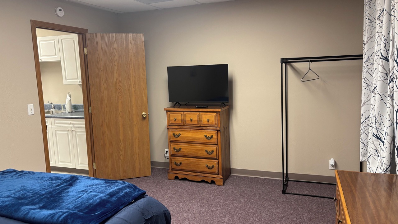 Photo of Bedroom in Clinton