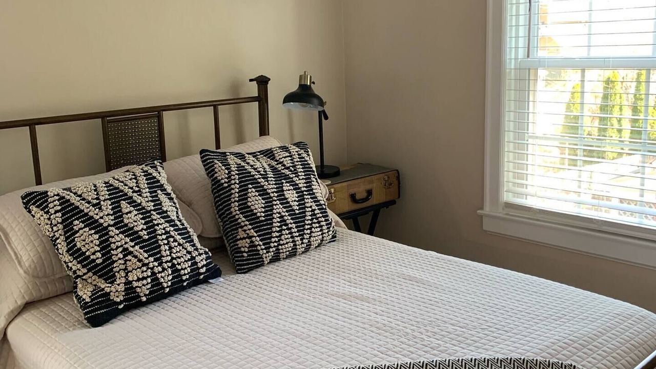 Photo of Bedroom in Elizabethtown