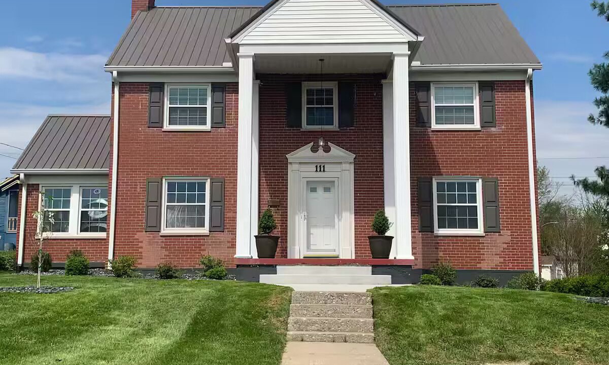 Photo of Outdoor in Elizabethtown