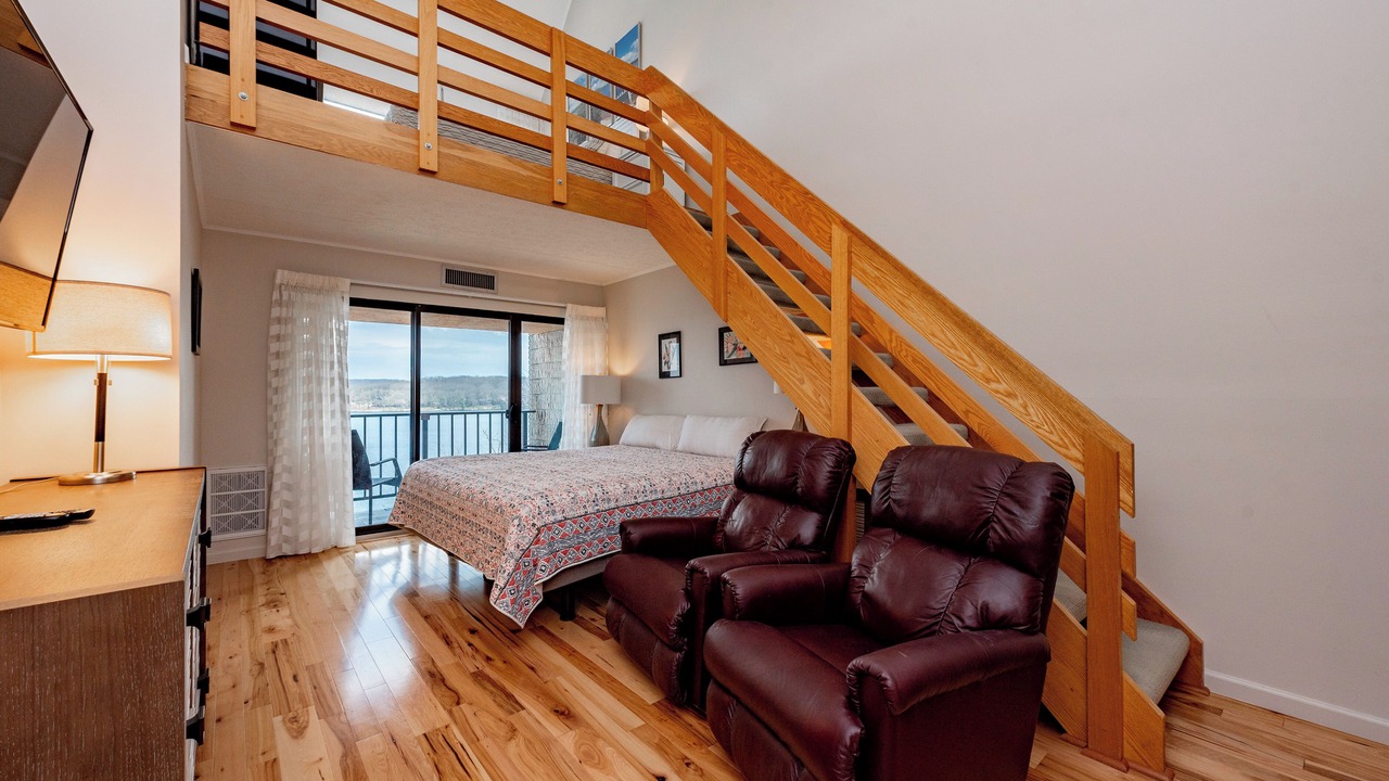 Photo of Bedroom in Mountainside