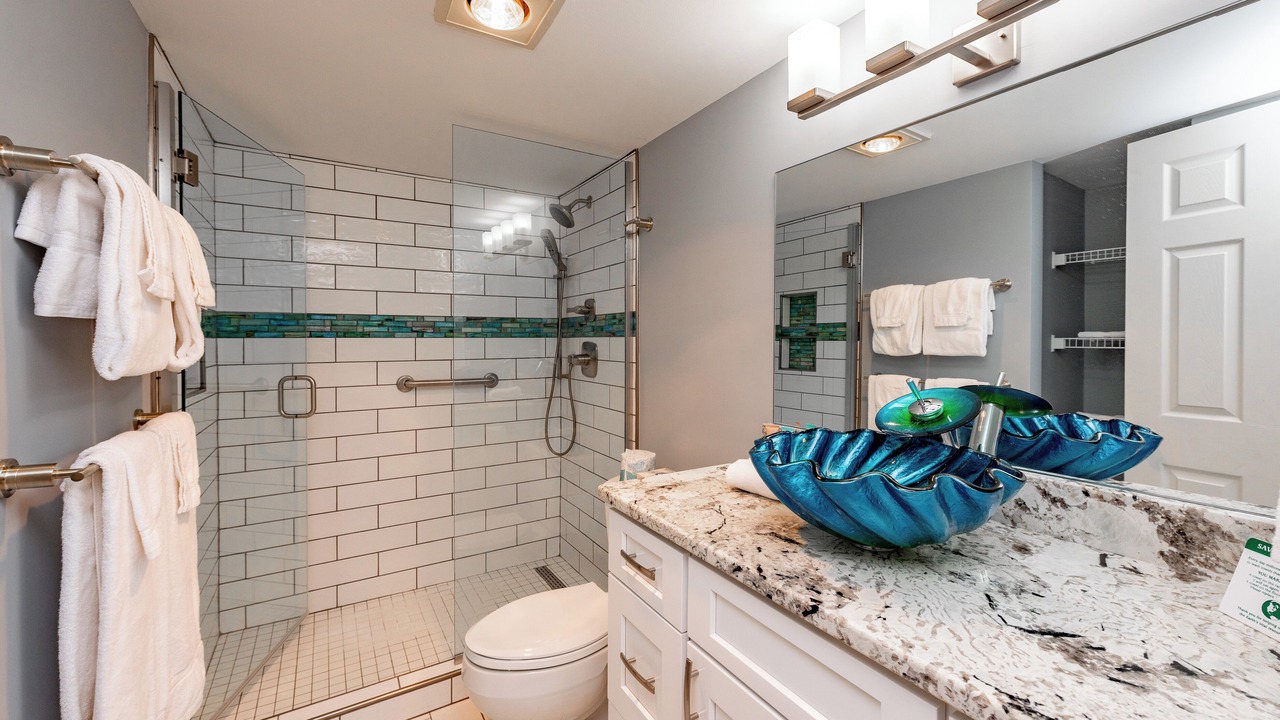 Photo of Bathroom in Mountainside