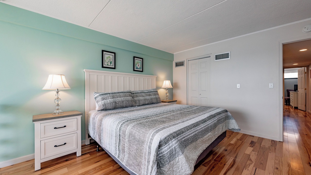 Photo of Bedroom in Mountainside