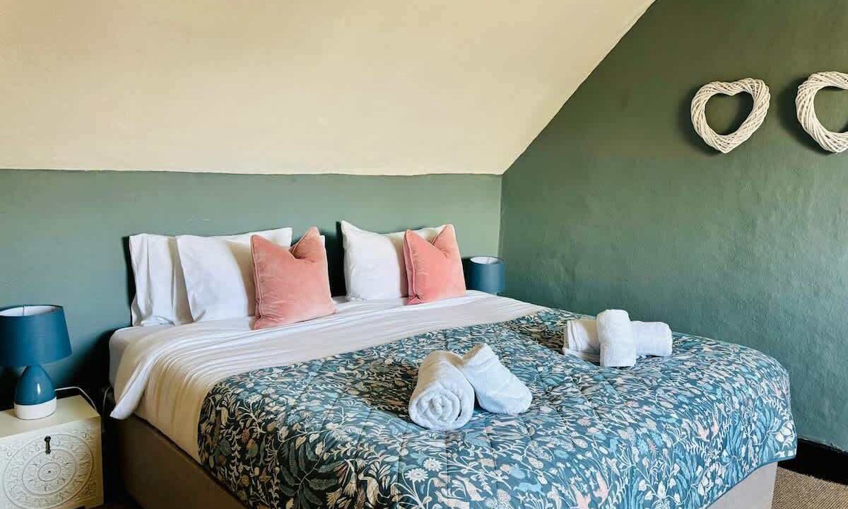 Photo of Bedroom in Moreton-in-Marsh