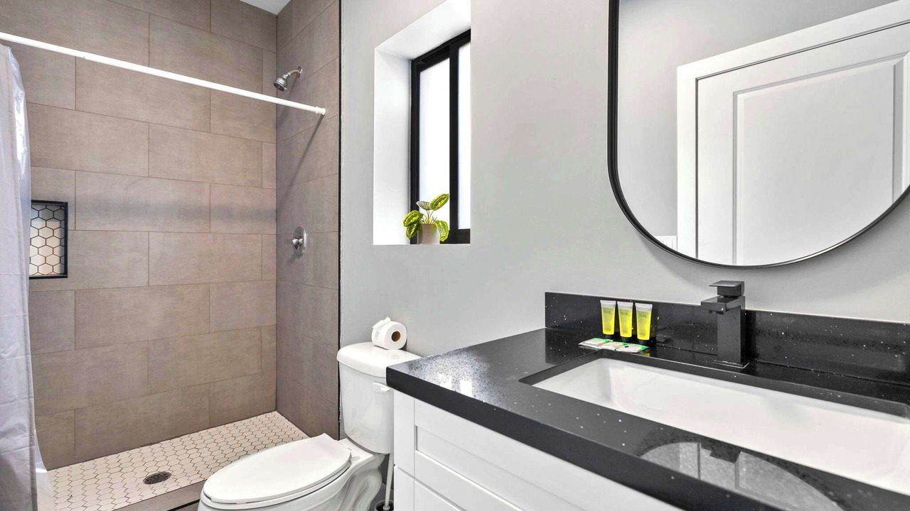 Photo of Bathroom in Liberty City