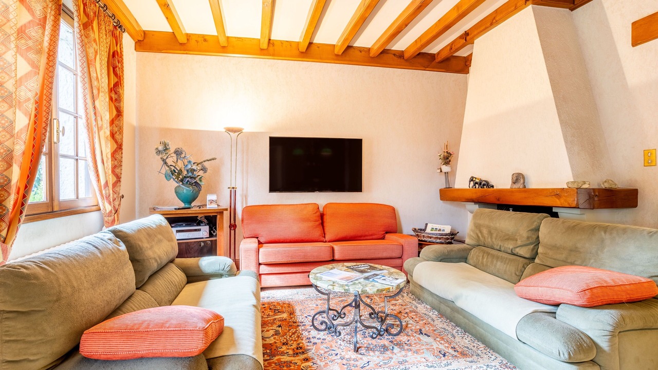 Photo of Livingroom in Saint-Mesmin