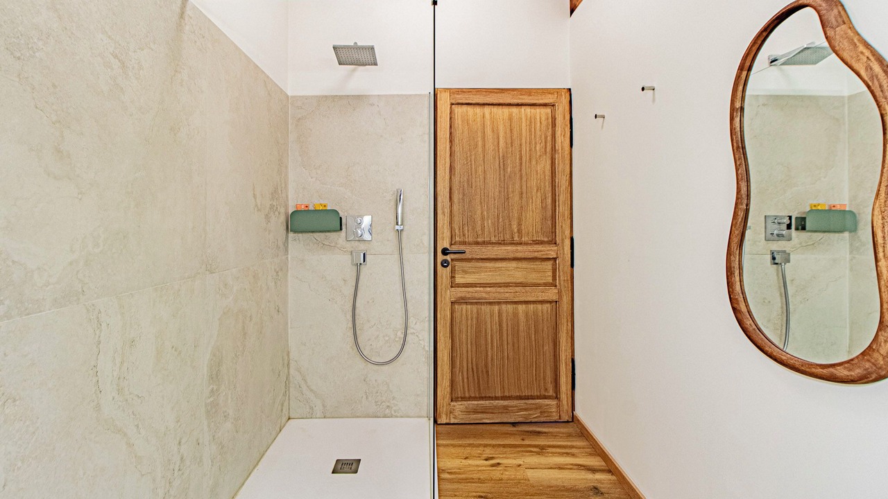 Photo of Bathroom in Castelnaud-la-Chapelle