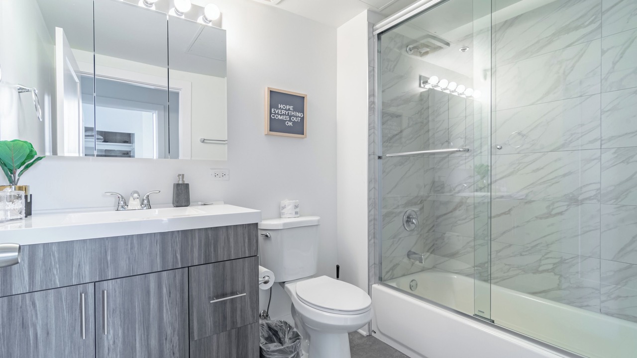 Photo of Bathroom in Near South Side