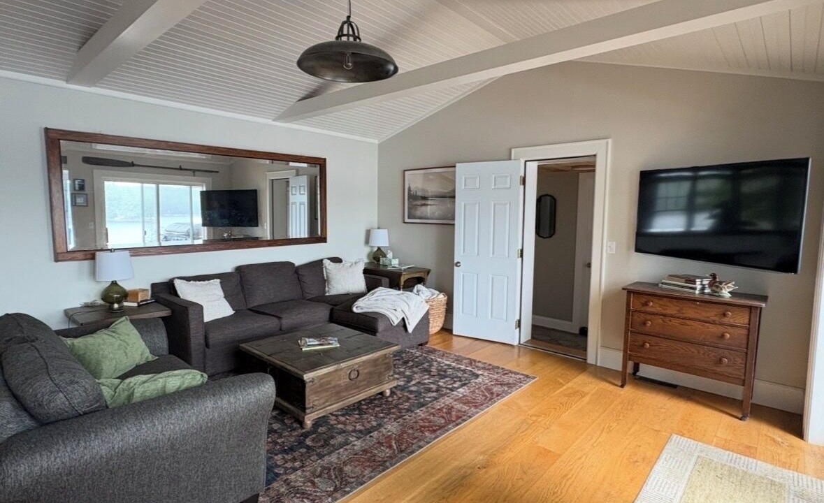 Photo of Livingroom in Colton