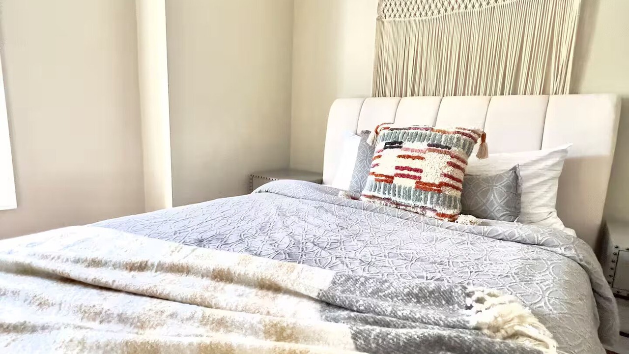 Photo of Bedroom in Cardozo