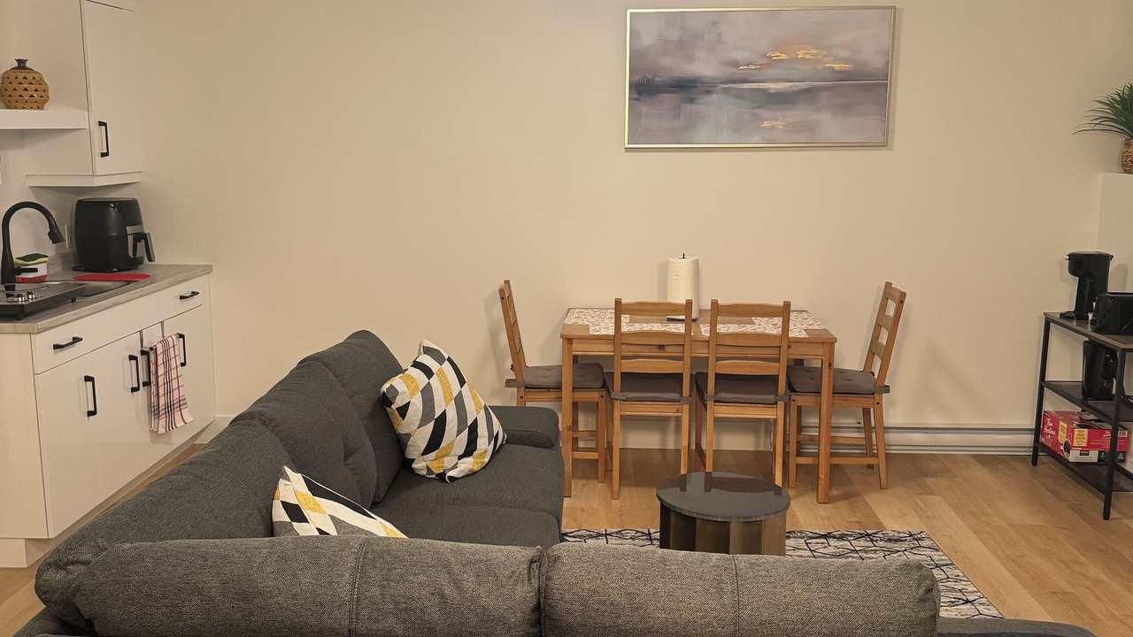 Photo of Livingroom in Riverview