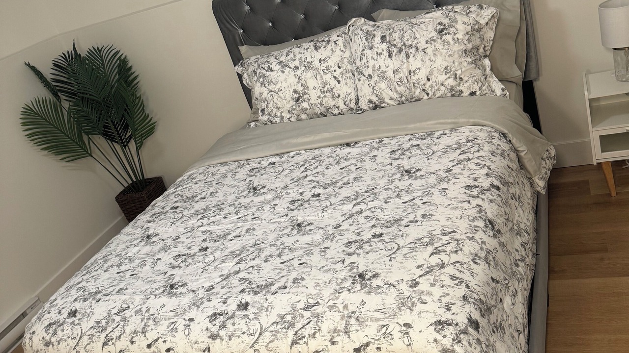 Photo of Bedroom in Riverview