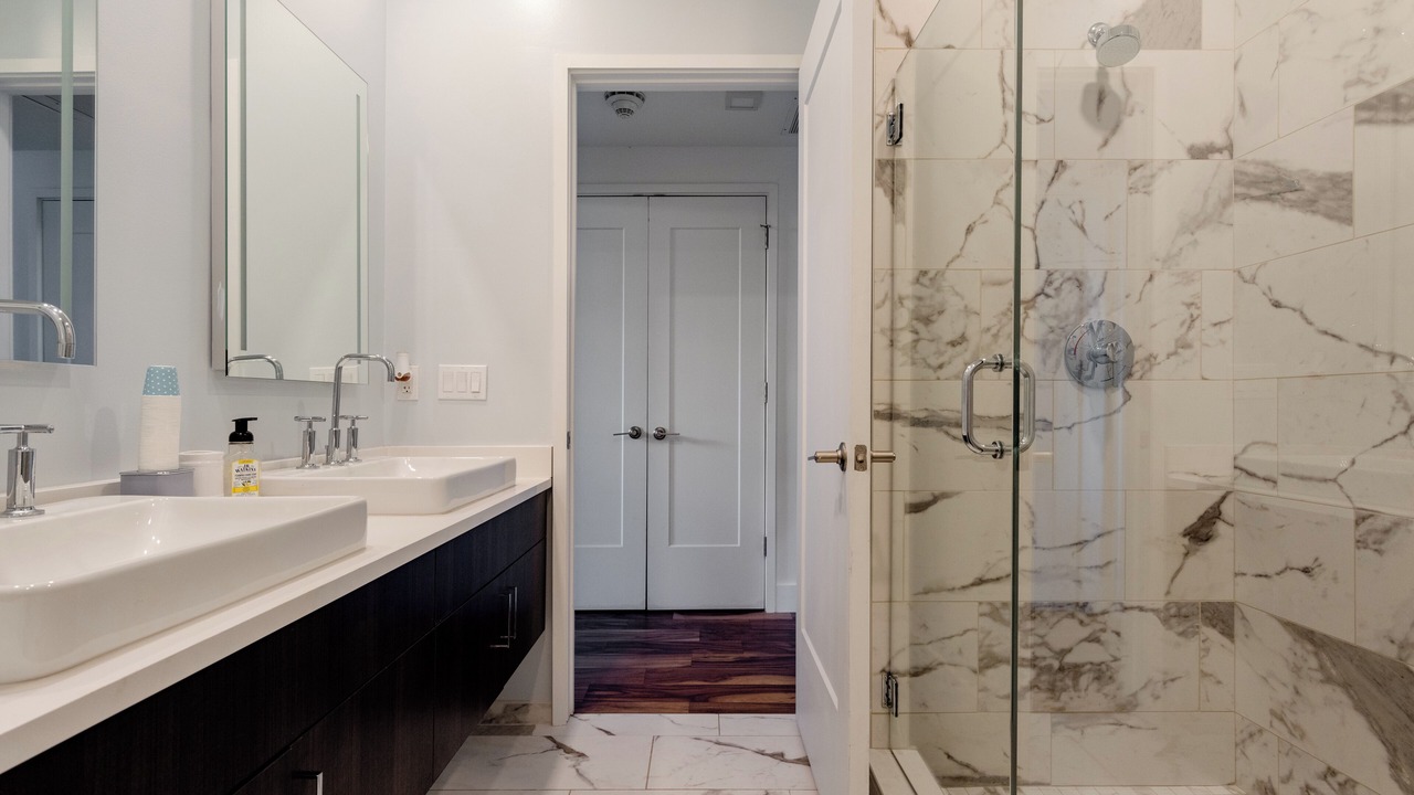 Photo of Bathroom in Midtown