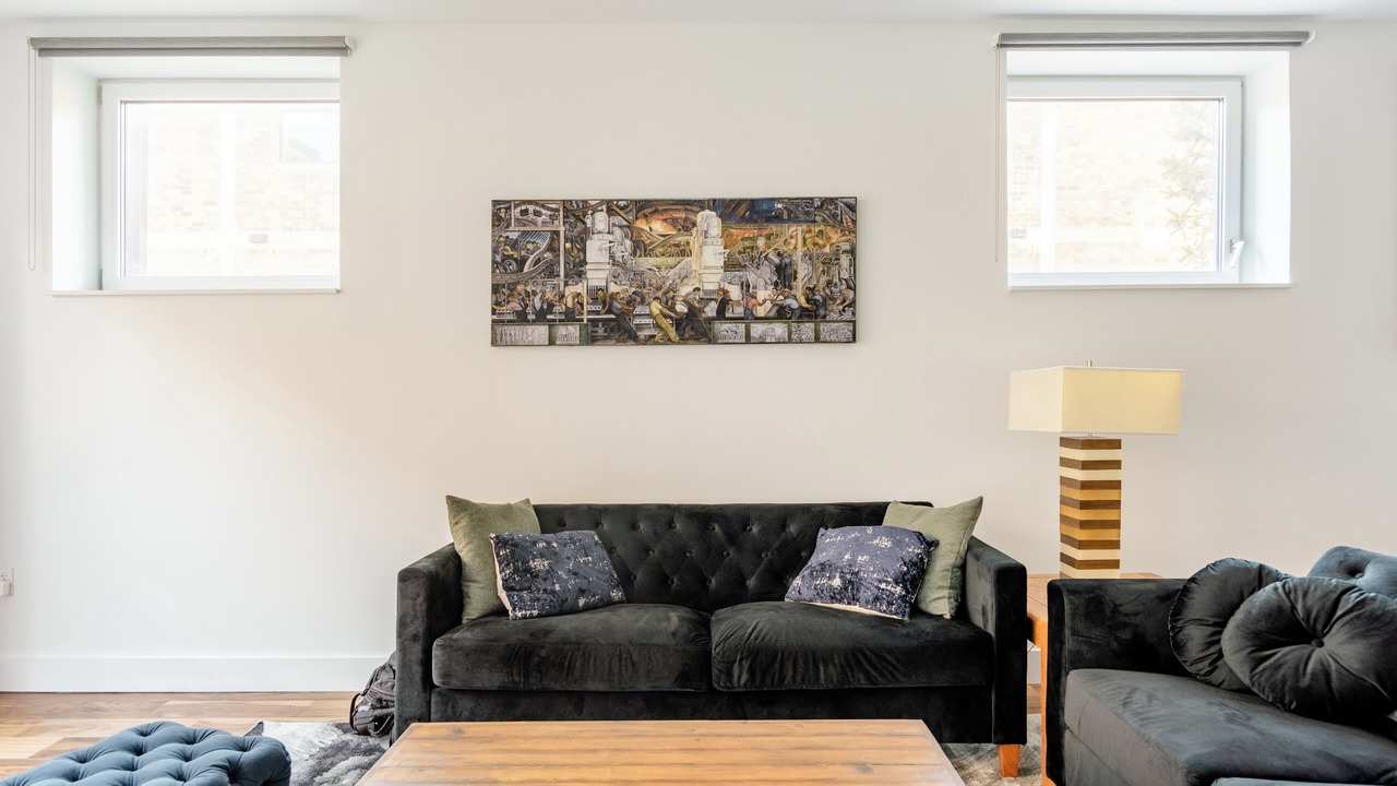 Photo of Livingroom in Midtown