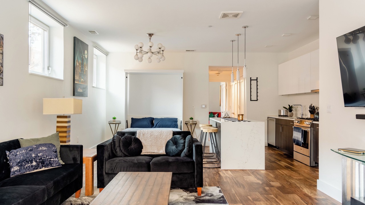 Photo of Livingroom in Midtown