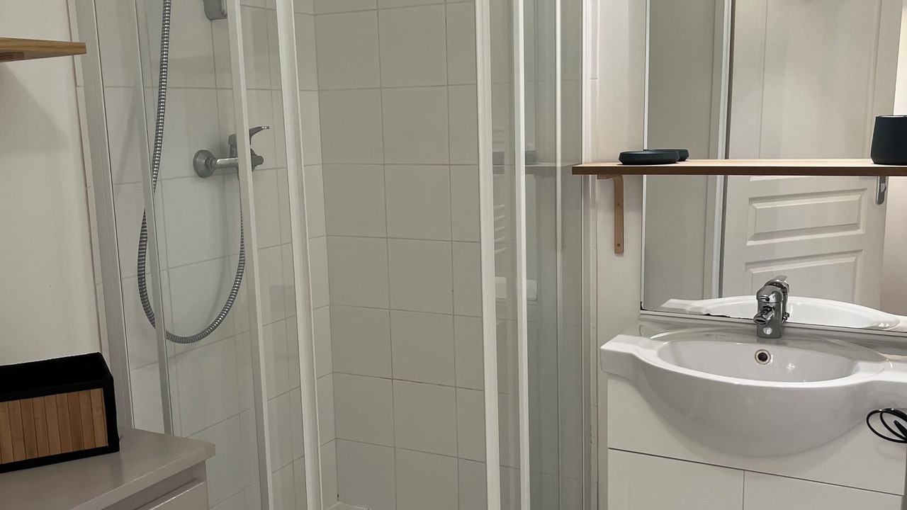 Photo of Bathroom in Favieres