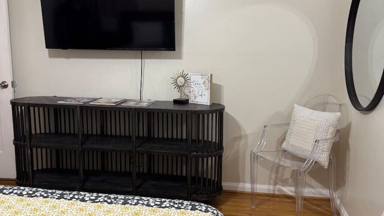 Photo of Bedroom in South Central Houston