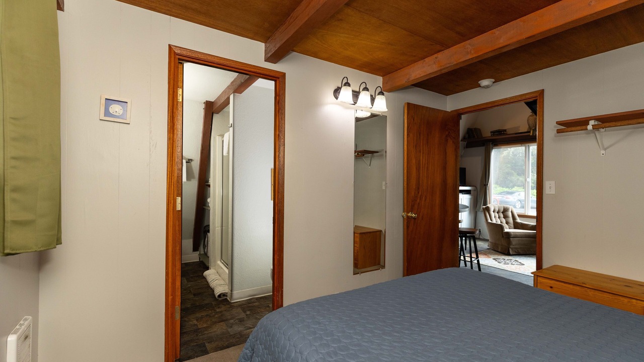 Photo of Bedroom in Otter Rock