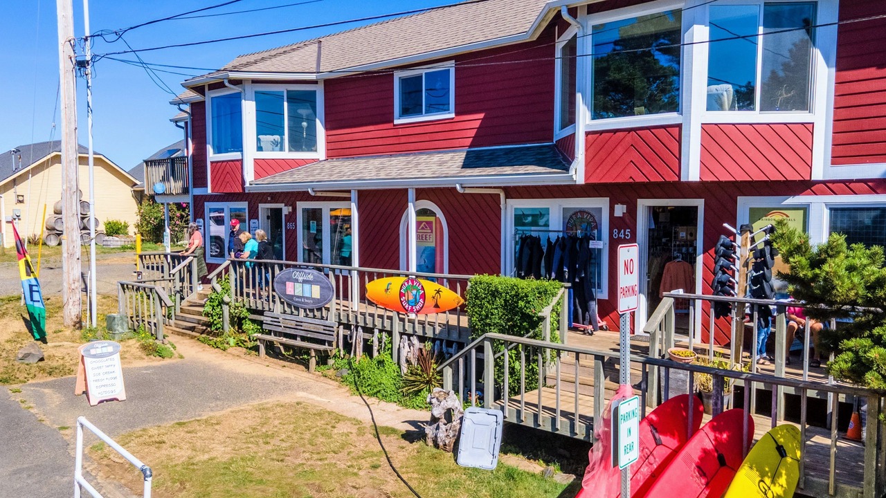 Photo of Others in Otter Rock