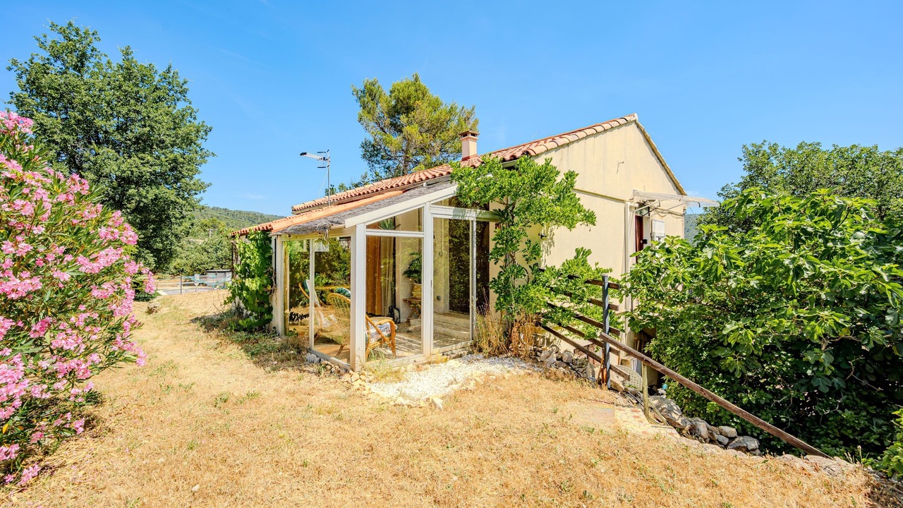 Photo of Outdoor in Gareoult