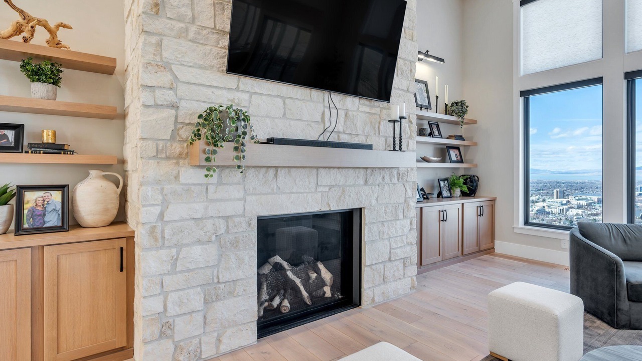 Photo of Livingroom in Provo