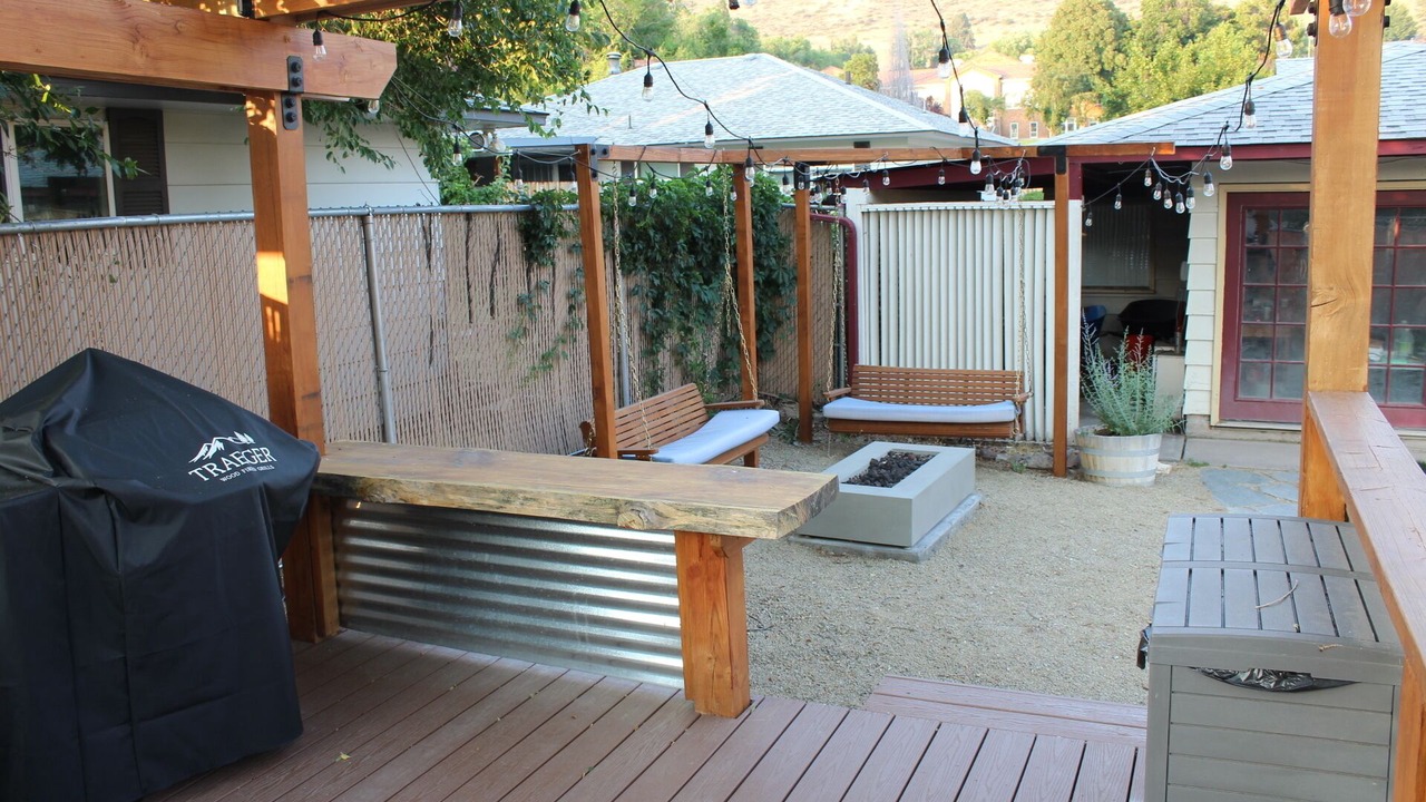 Photo of Patio Balcony in Downtown Klamath Falls