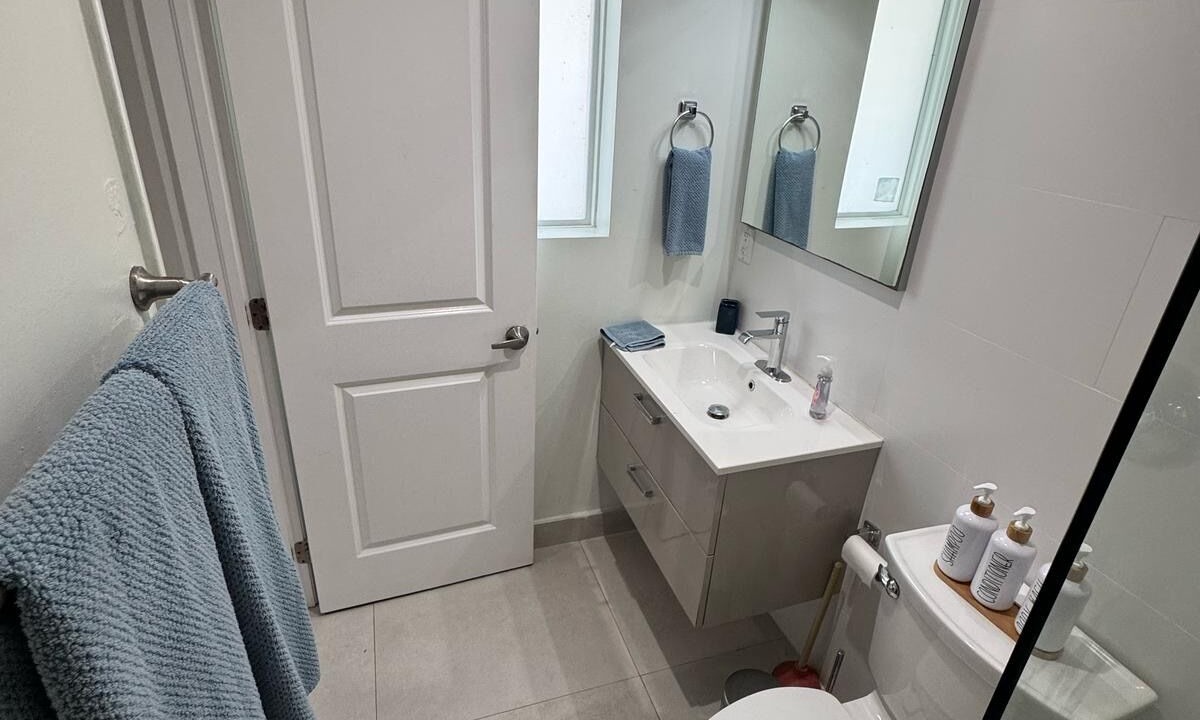 Photo of Bathroom in Midtown
