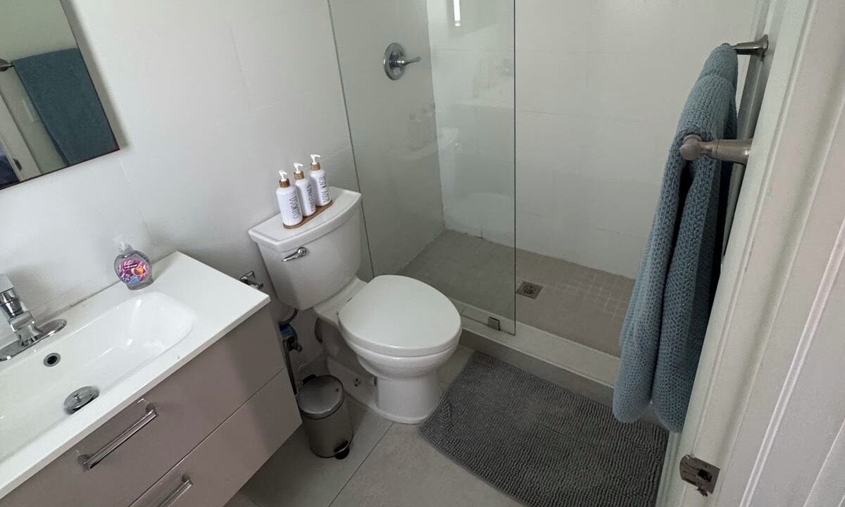 Photo of Bathroom in Midtown
