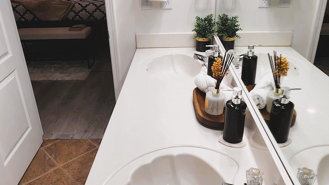 Photo of Bathroom in Acworth