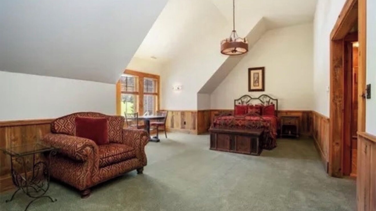 Photo of Livingroom in Goshen