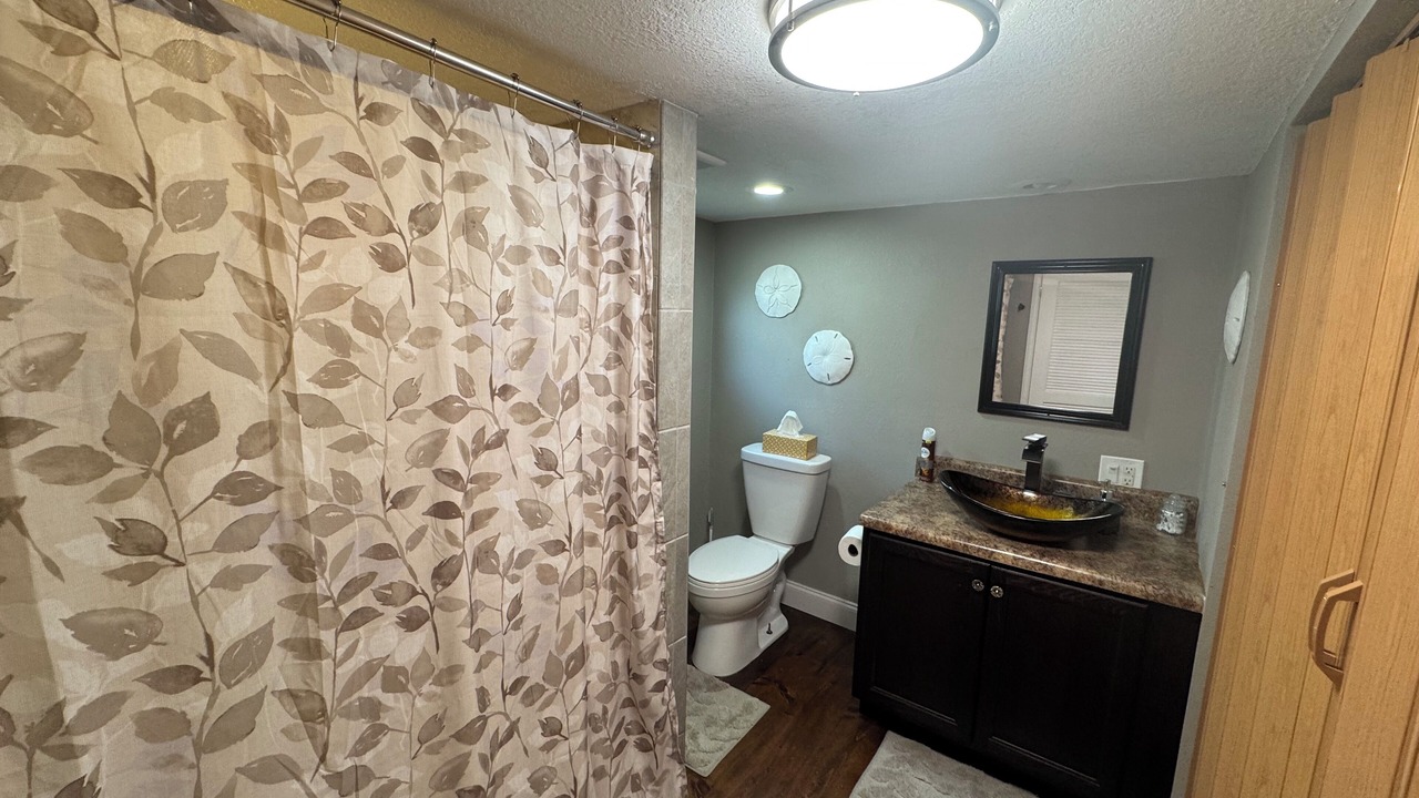 Photo of Bathroom in Citrus Springs