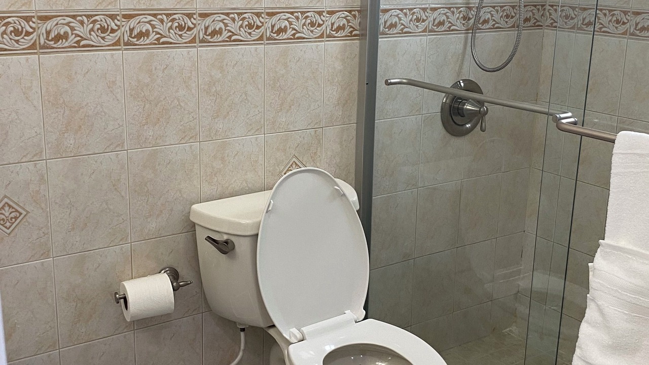 Photo of Bathroom in Kendall West