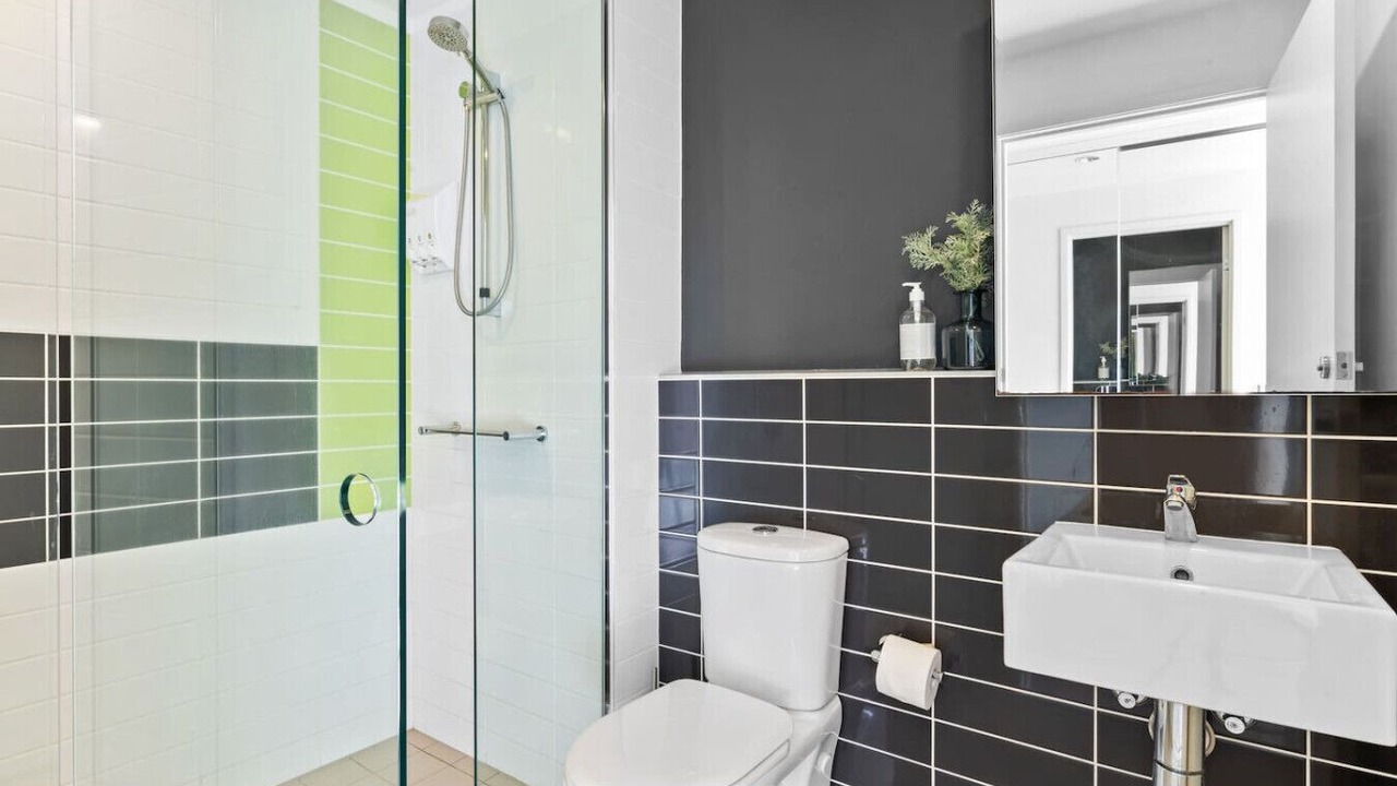 Photo of Bathroom in Docklands