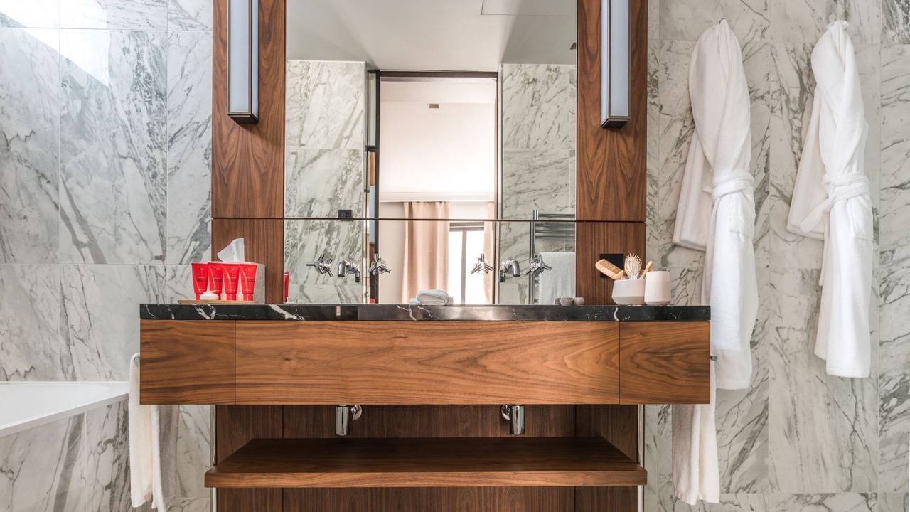 Photo of Bathroom in Porte-Dauphine
