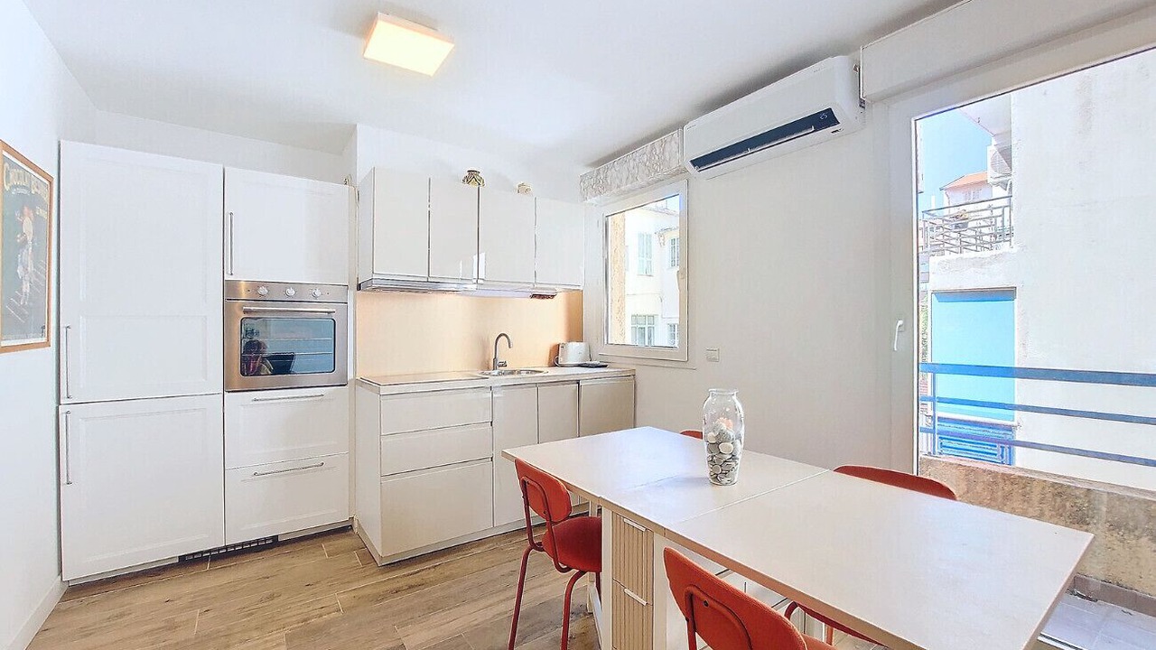 Photo of Kitchen in Gambetta