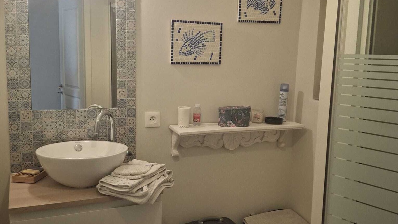 Photo of Bathroom in Bourgogne