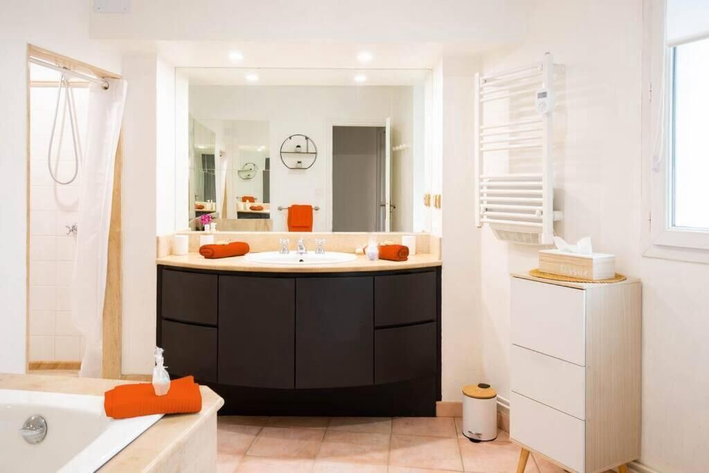 Photo of Bathroom in Carcassonne