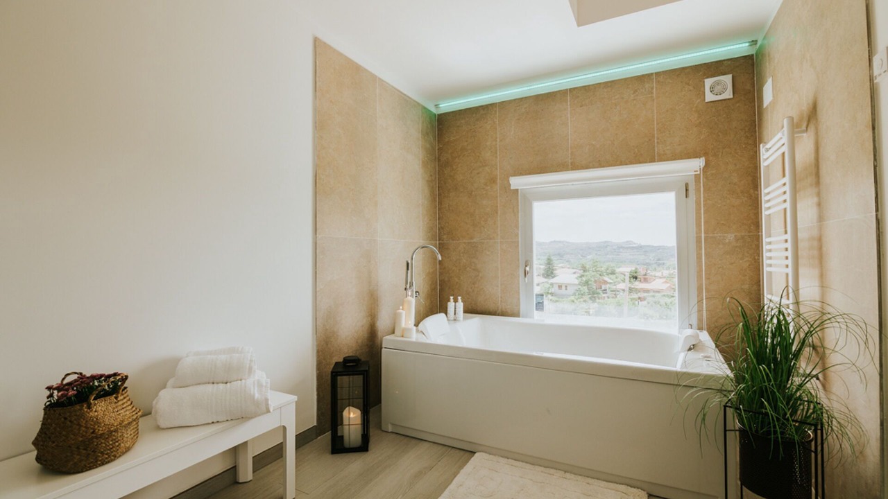 Photo of Bathroom in Brinas