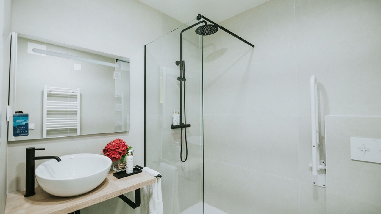 Photo of Bathroom in Brinas